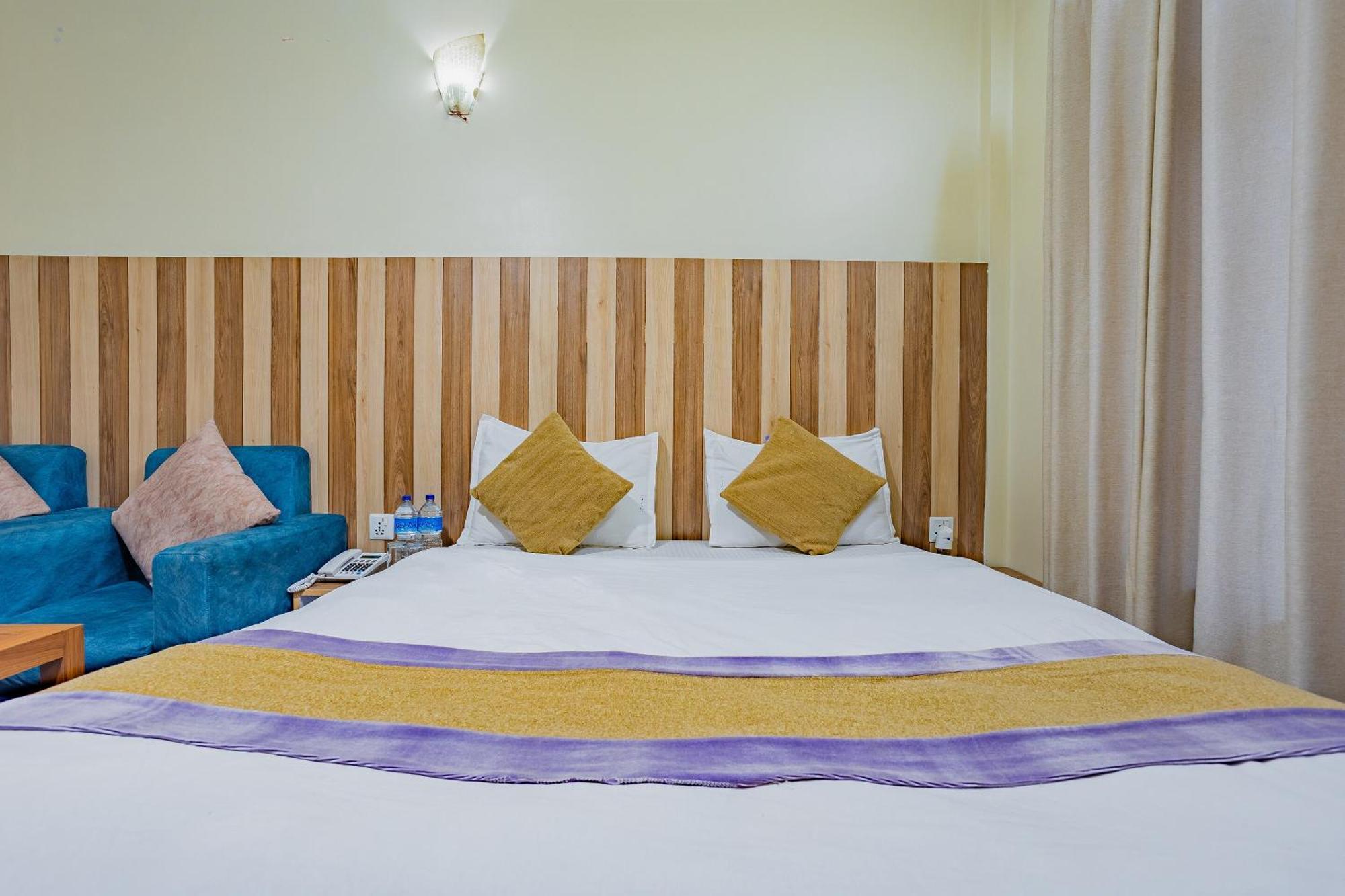 Oyo 821 Hotel Gauri 카트만두 외부 사진