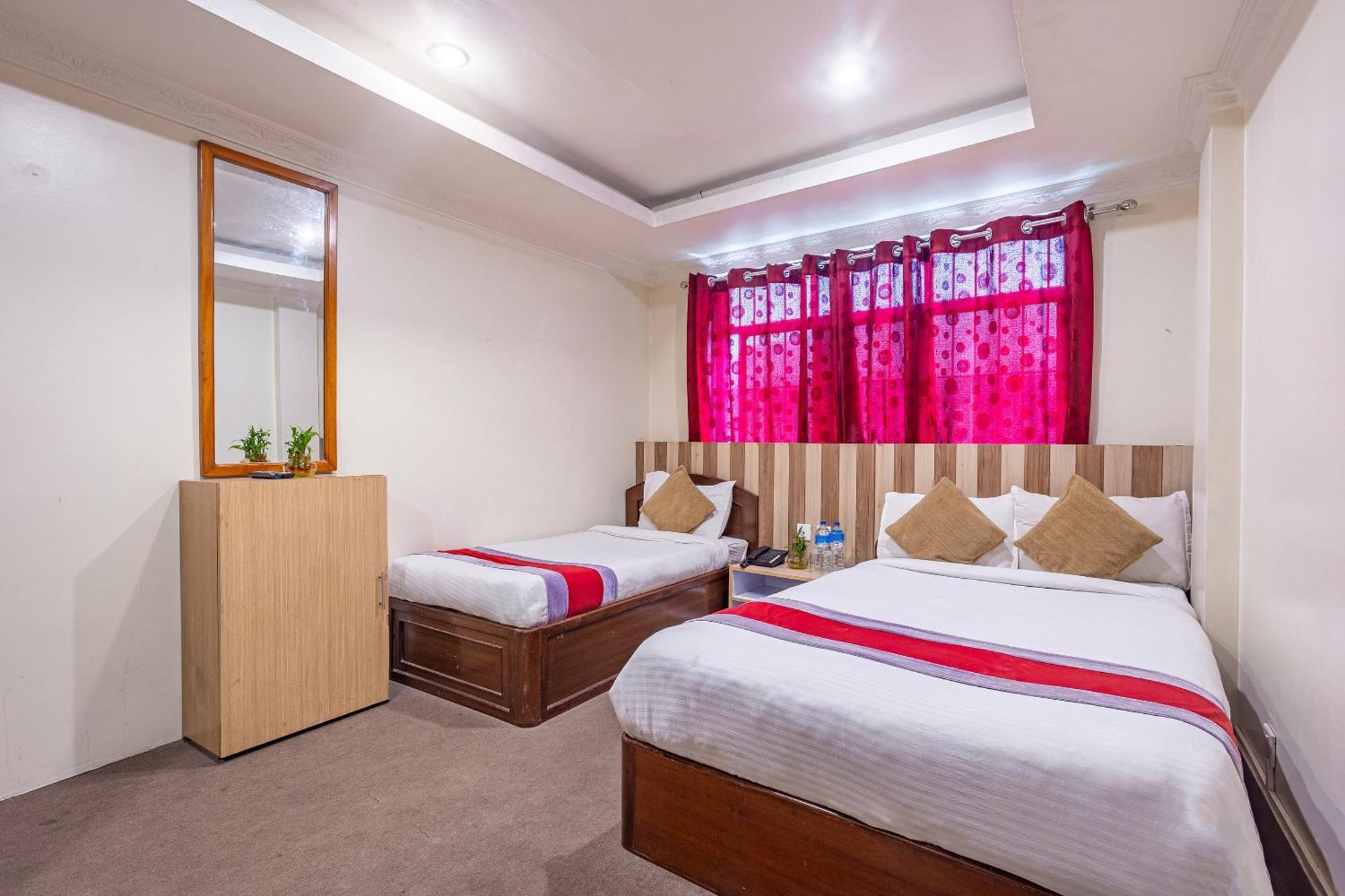 Oyo 821 Hotel Gauri 카트만두 외부 사진
